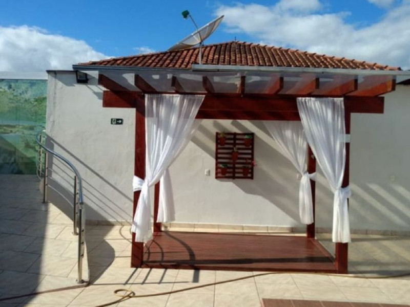 Chácara à venda Parque das Colinas com 1161m² e 3 quartos por R$ 990.000 - 1000492356.jpg