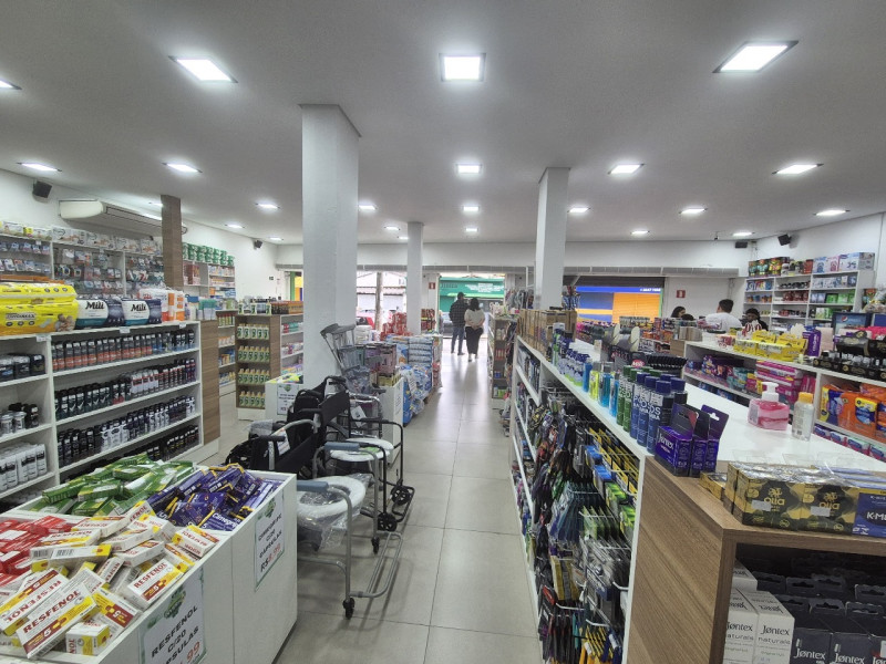 Comercial à venda Centro  com 200m² e 0 quartos por R$ 1.150.000 - 425d5e11-707c-4a5e-8dbf-e6aedd849e8b.jpeg