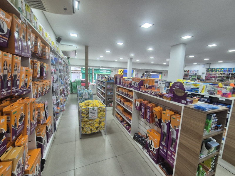 Comercial à venda Centro  com 200m² e 0 quartos por R$ 1.150.000 - de811f37-b20b-49f5-8c40-4c20fca172ff.jpeg