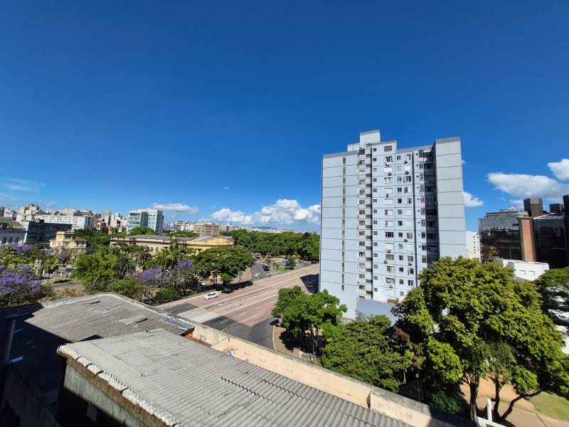 Apartamento à venda Centro Histórico com 80m² e 3 quartos por R$ 399.000 - imagem-do-whatsapp-de-2025-11-01-as-152832-50bb1923.jpg