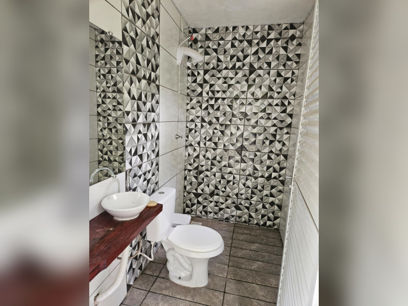 Sítio à venda Palma com 5000m² e 3 quartos por R$ 360.000 - banheiro-quiosque.jpeg