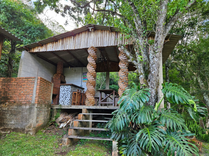 Sítio à venda Palma com 5000m² e 3 quartos por R$ 360.000 - quiosque1.jpeg