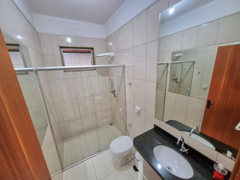 Casa à venda Residencial Oliveira III com 260m² e 3 quartos por R$ 560.000 - img-20230630-wa0024.jpg