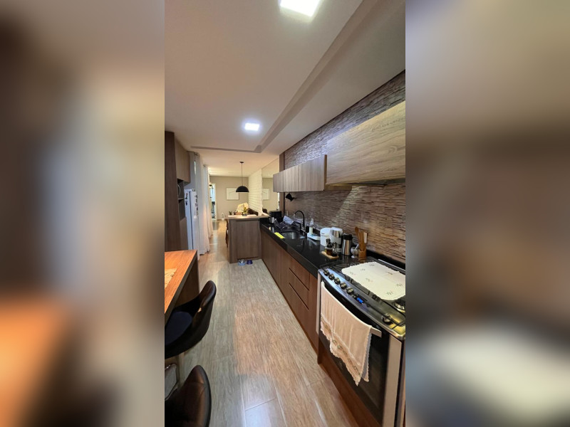 Apartamento à venda Sagrada Família com 92m² e 2 quartos por R$ 395.000 - img-20251106-wa0018.jpg