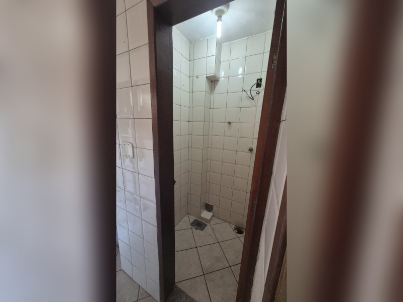 Apartamento à venda Santa Rosa com 114m² e 3 quartos por R$ 485.000 - banheiro-externo.jpg