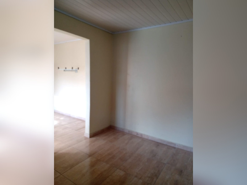 Casa à venda Vargem Grande com 110m² e 3 quartos por R$ 750.000 - img-20251109-wa0009.jpg