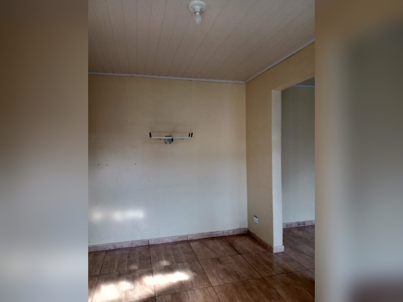 Casa à venda Vargem Grande com 110m² e 3 quartos por R$ 750.000 - img-20251109-wa0020.jpg