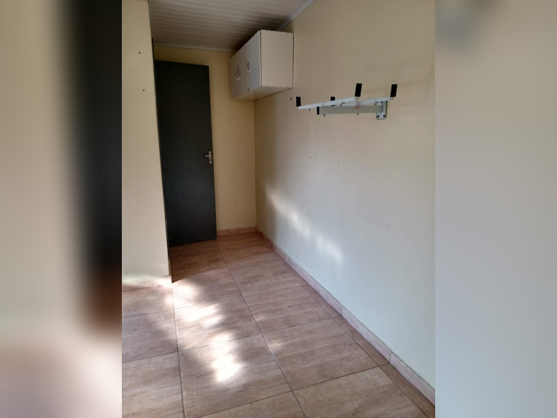 Casa à venda Vargem Grande com 110m² e 3 quartos por R$ 750.000 - img-20251109-wa0021.jpg