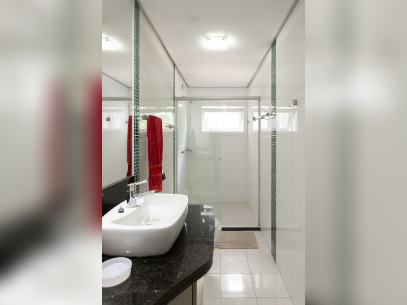 Casa à venda Igará com 400m² e 4 quartos por R$ 1.990.000 - banheiro-social-i.jpg