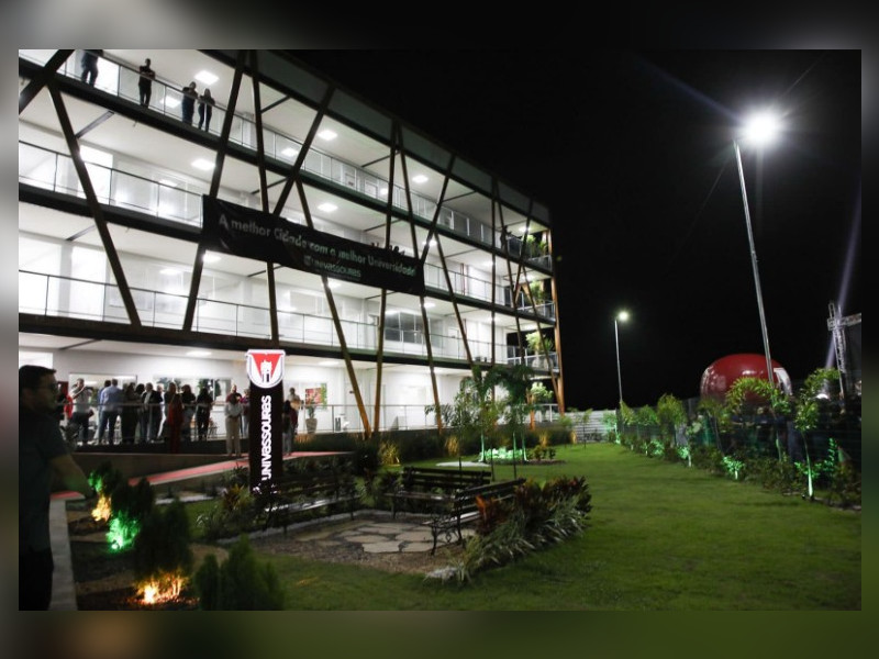 Comercial à venda centro com 230m² e 1 quarto por R$ 400.000 - faculdades.jpg