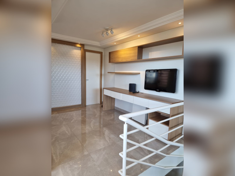 Cobertura à venda Juvevê com 9566m² e 2 quartos por R$ 710.000 - 1000400256.jpg