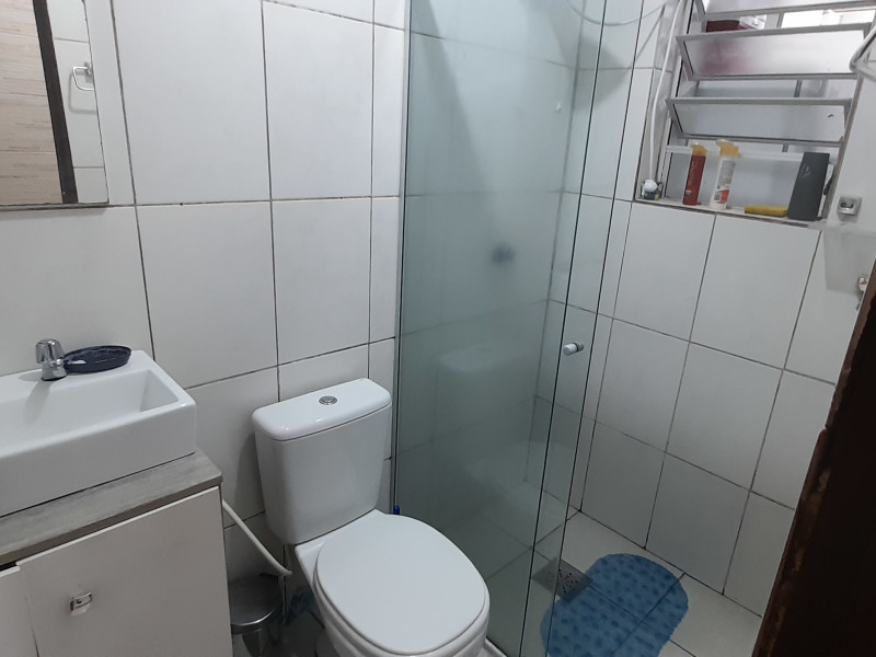 Casa de condomínio à venda Cavalhada com 50m² e 2 quartos por R$ 110.000 - banheiro1.jpg