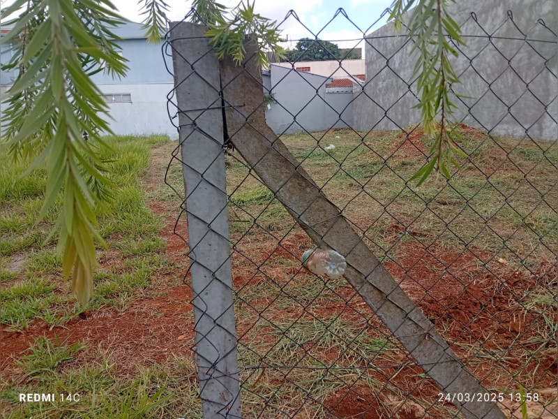 Terreno à venda Jardim Mollon com 250m² e 0 quartos por R$ 265.000 - 6ae04684-840a-4172-9b4a-68faf7eb99cd.jpeg