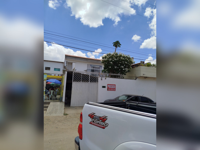 Casa à venda Bela Vista com 360m² e 10 quartos por R$ 1.600.000 - img-20241221-111736.jpg