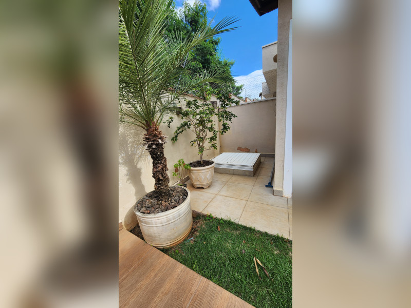 Casa de condomínio à venda Chácara Bela Vista com 180m² e 3 quartos por R$ 1.150.000 - photo-2025-04-11-15-33-22.jpg