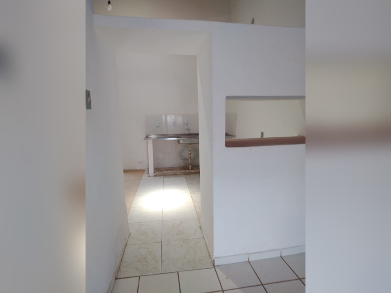 Casa à venda Centro com 90m² e 3 quartos por R$ 95.000 - img-20251031-wa0045.jpg
