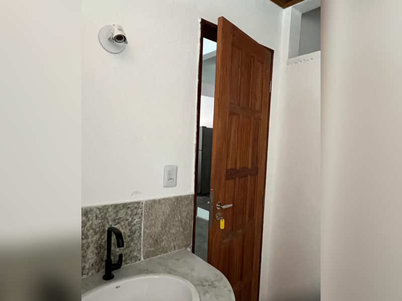 Casa à venda Centro com 218m² e 4 quartos por R$ 1.300.000 - img-2944.jpeg