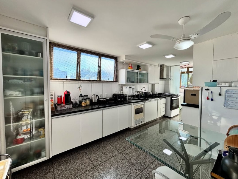 Apartamento à venda Ingá com 220m² e 4 quartos por R$ 1.595.000 - screenshot-20260413-164443-instagram.jpg
