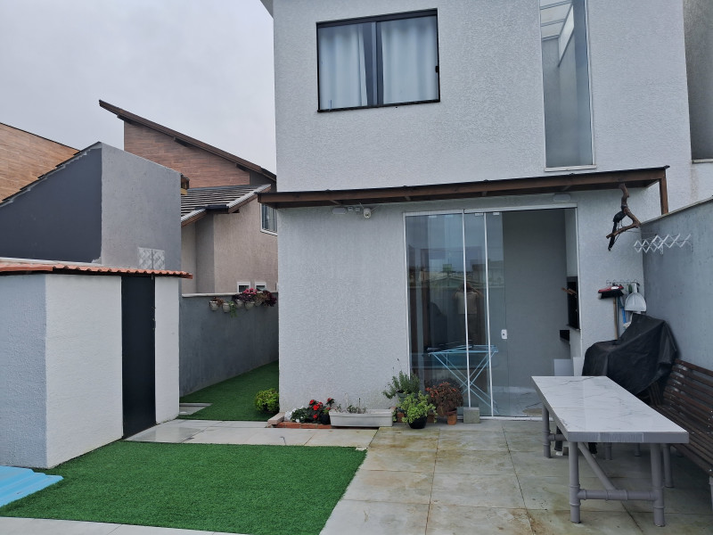 Casa à venda São João do Rio Vermelho com 179m² e 2 quartos por R$ 690.000 - 1000121527.jpg