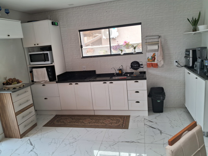 Casa à venda São João do Rio Vermelho com 179m² e 2 quartos por R$ 690.000 - 1000121528.jpg