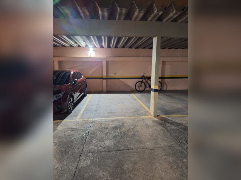 Apartamento à venda Pico do Amor com 42m² e 1 quarto por R$ 300.000 - garagen-coberta.jpg