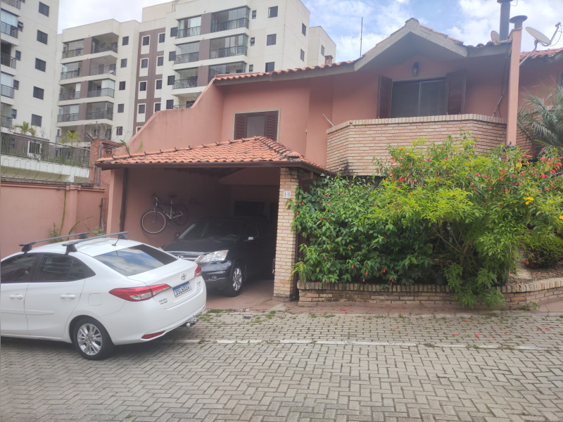 Casa de condomínio à venda Granja Viana com 231m² e 3 quartos por R$ 850.000 - img-20231206-123540528.jpg