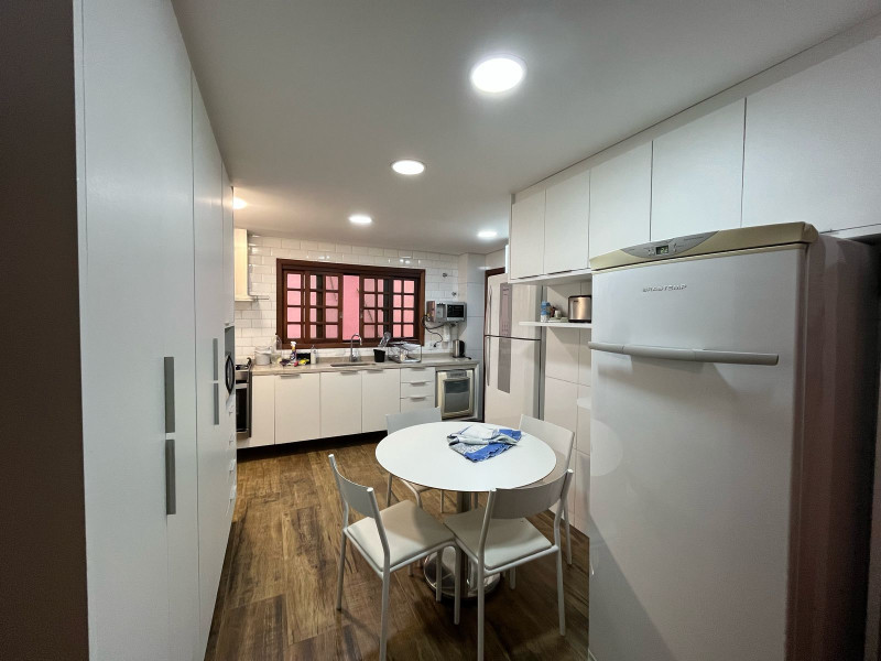 Casa de condomínio à venda Granja Viana com 231m² e 3 quartos por R$ 850.000 - img-20250729-wa0170.jpg