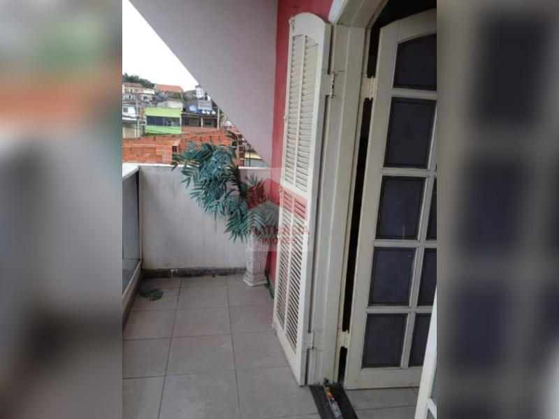 Casa à venda Jardim Presidente Dutra com 150m² e 4 quartos por R$ 600.000 - img-20251123-wa0030.jpg