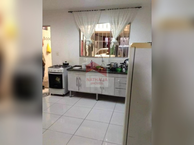 Casa à venda Jardim Presidente Dutra com 150m² e 4 quartos por R$ 600.000 - img-20251123-wa0038.jpg