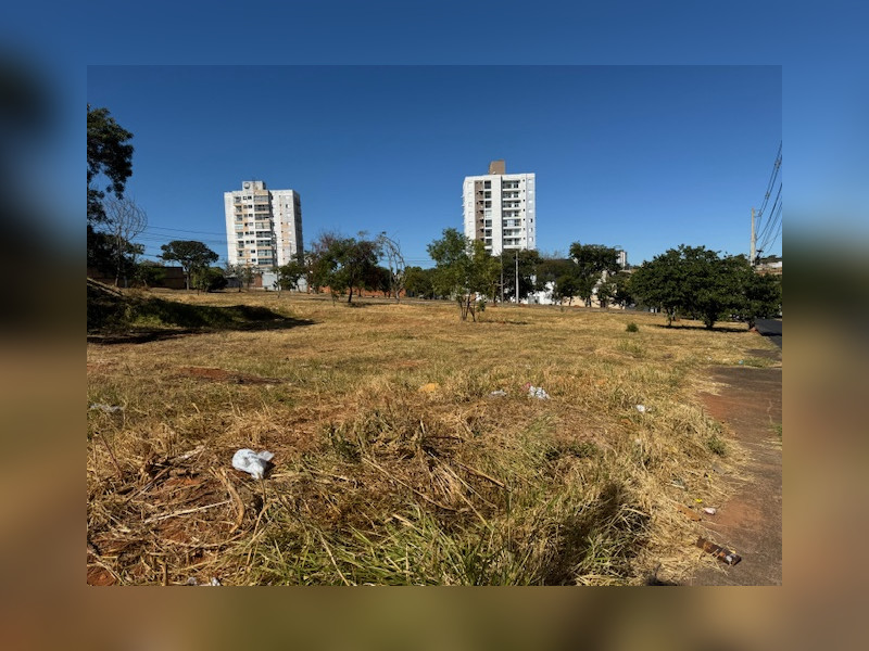 Terreno à venda Bosque dos Buritis com 770m² e 1 quarto por R$ 900.000 - foto-terreno-bosque1.jpg