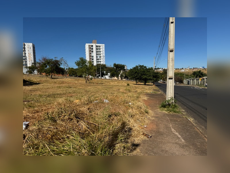 Terreno à venda Bosque dos Buritis com 770m² e 1 quarto por R$ 900.000 - foto-terreno-bosque2.jpg