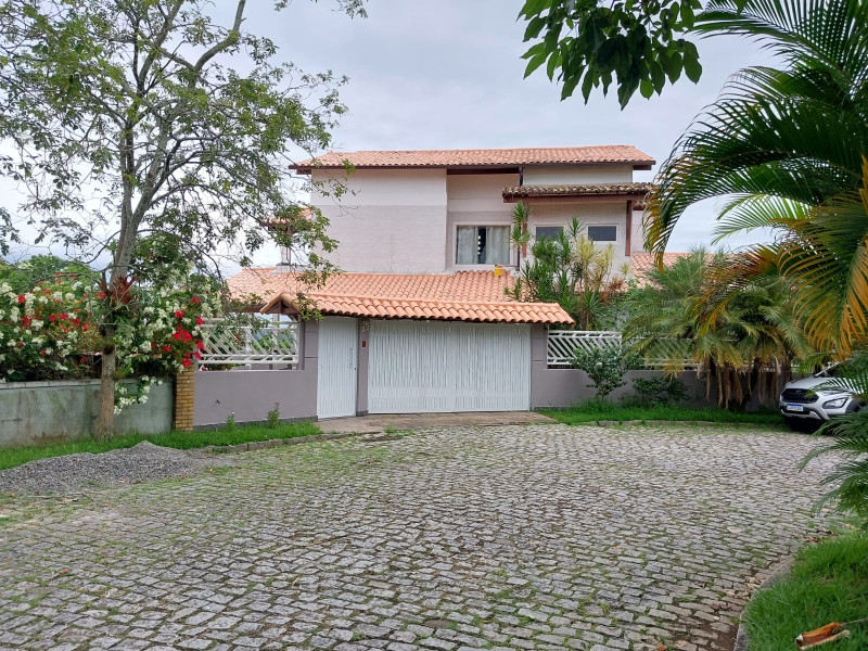 Casa de condomínio à venda Badu com 358m² e 4 quartos por R$ 1.000.000 - img-20260203-wa0007.jpg