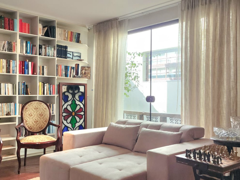 Casa à venda Centro com 457m² e 5 quartos por R$ 1.600.000 - imagem-do-whatsapp-de-2025-12-01-as-165721-4dbf090c.jpg