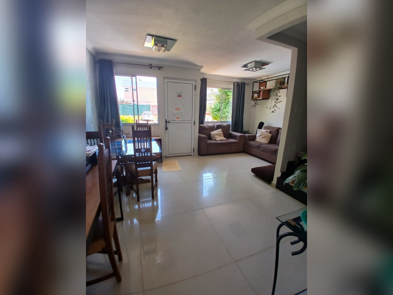 Casa à venda Jardins Mangueiral (Jardim Botânico) com 68m² e 3 quartos por R$ 570.000 - img-20250910-wa0037.jpg