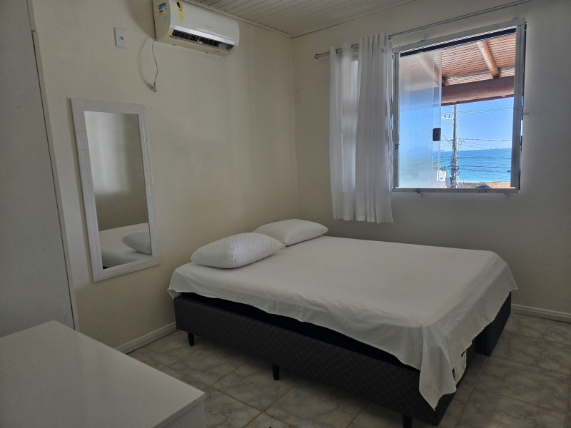 Casa à venda Ingleses do Rio Vermelho com 400m² e 4 quartos por R$ 1.500.000 - 20251225-092841.jpg