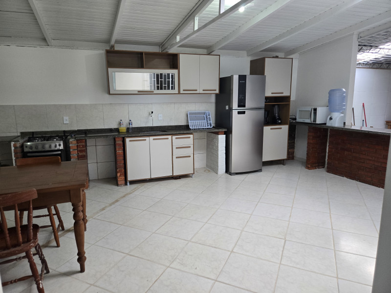 Casa à venda Ingleses do Rio Vermelho com 400m² e 4 quartos por R$ 1.500.000 - 20251227-162300.jpg