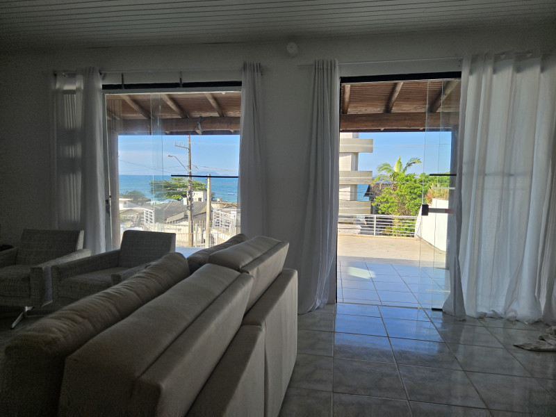 Casa à venda Ingleses do Rio Vermelho com 400m² e 4 quartos por R$ 1.500.000 - 20251227-162544.jpg