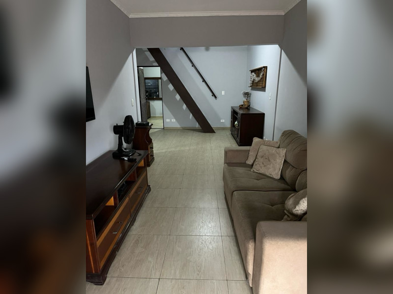 Casa à venda Vila Ponte Nova com 340m² e 3 quartos por R$ 980.000 - 4d3b3bb0-1b31-4033-9857-b002f90ab5c3.jpeg