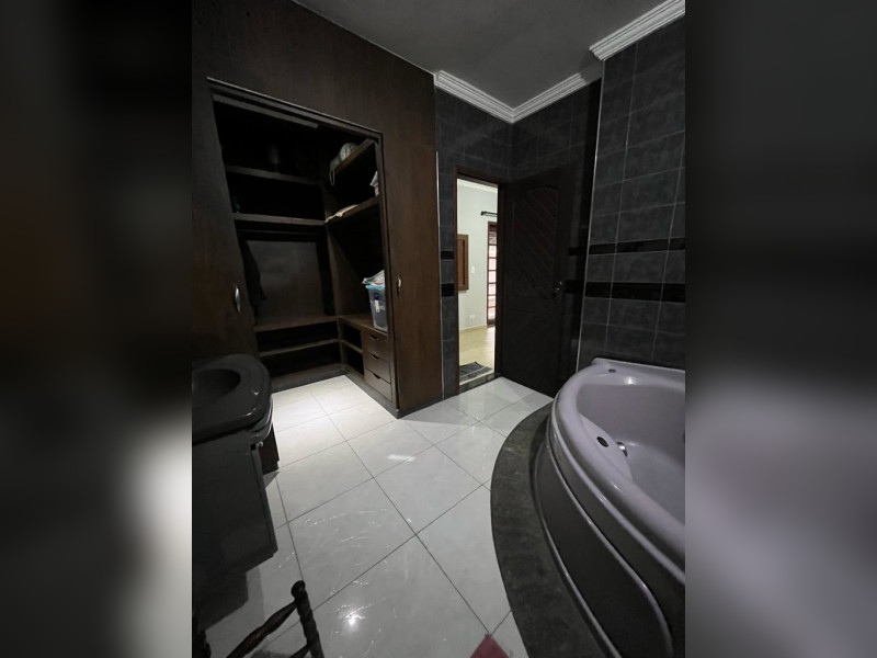 Casa à venda Vila Ponte Nova com 340m² e 3 quartos por R$ 980.000 - 765b192d-6fa6-45e0-9868-7170279f0871.jpeg