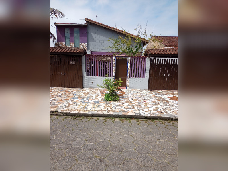 Casa à venda Gaivota (Praia) com 207m² e 7 quartos por R$ 550.000 - img-20251203-142551-786.jpg