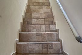 Casa à venda Vila Nhocune com 252m² - 5 dormitórios -  vagas - R$ 550.000 - 4.jpg