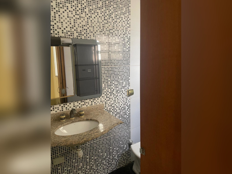 Casa à venda Vila Nhocune com 252m² e 5 quartos por R$ 550.000 - 99.jpg