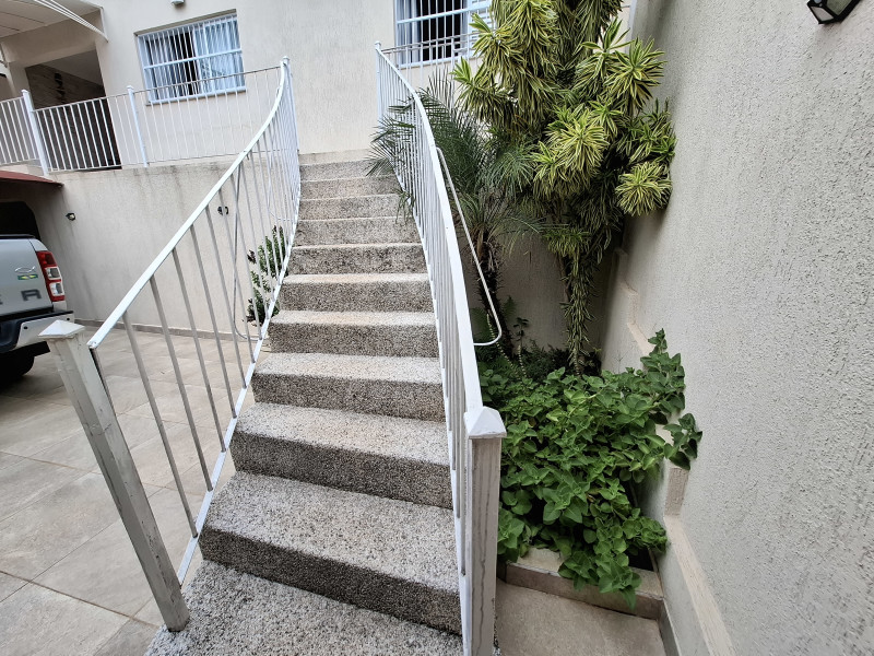 Casa à venda Jardim dos Oliveiras com 188m² e 3 quartos por R$ 800.000 - 1000340910.jpg