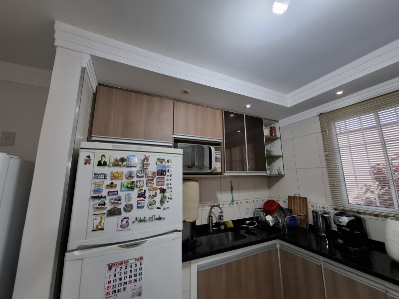Casa à venda Jardim dos Oliveiras com 188m² e 3 quartos por R$ 800.000 - 1000340945.jpg