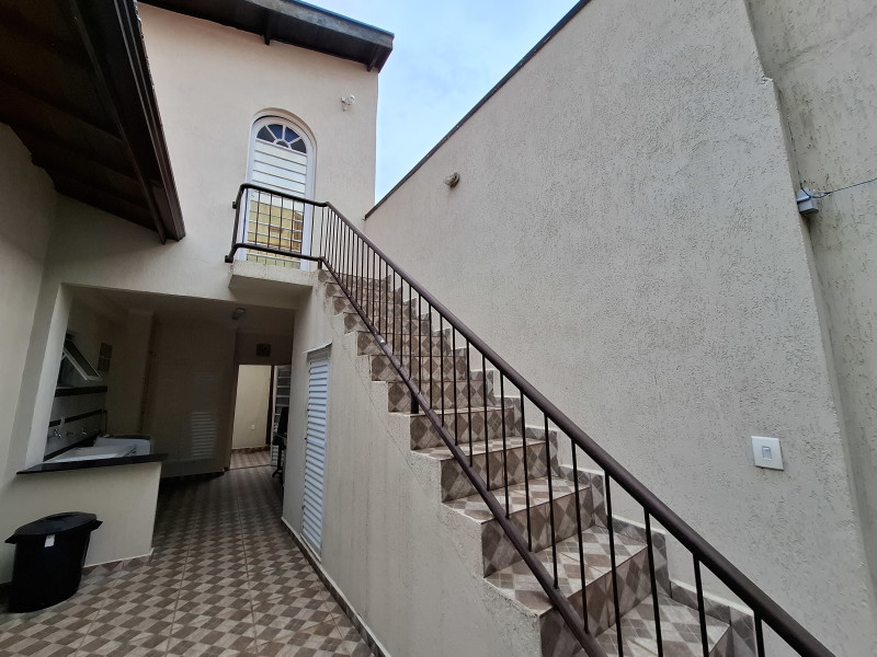 Casa à venda Jardim dos Oliveiras com 188m² e 3 quartos por R$ 800.000 - 1000340963.jpg