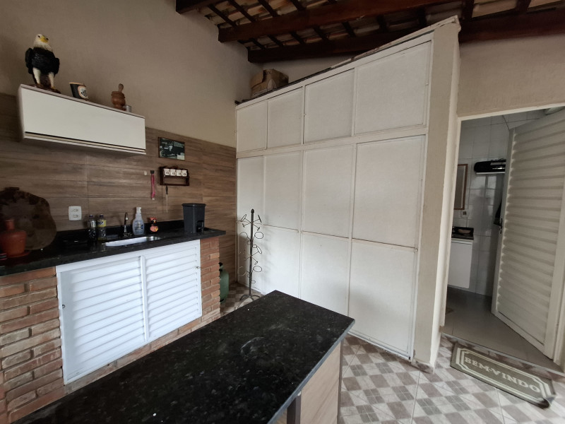 Casa à venda Jardim dos Oliveiras com 188m² e 3 quartos por R$ 800.000 - 1000340976.jpg