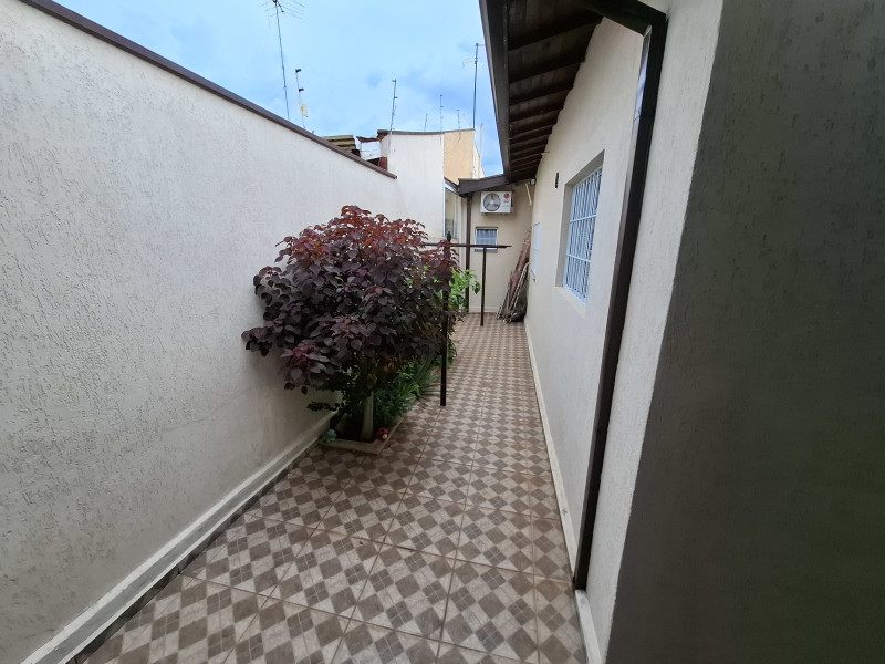 Casa à venda Jardim dos Oliveiras com 188m² e 3 quartos por R$ 800.000 - 1000340988.jpg