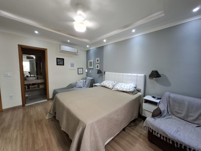 Casa à venda Jardim dos Oliveiras com 188m² e 3 quartos por R$ 800.000 - 1000340997.jpg