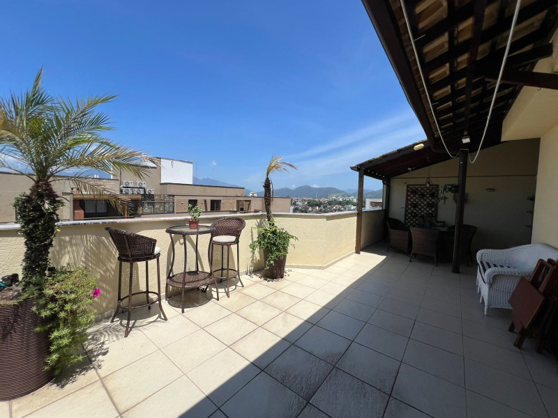 Cobertura à venda Pechincha com 196m² e 4 quartos por R$ 890.000 - 106c8e75-12b9-4b5a-a75e-db4bd5e20d31.jpg