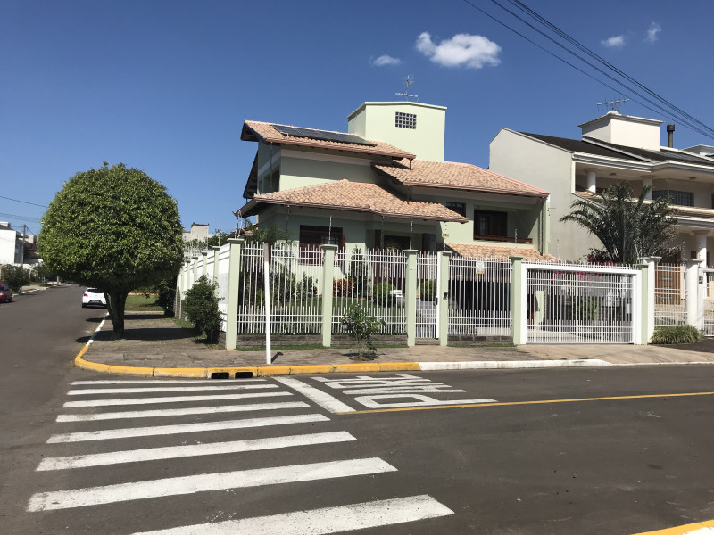 Casa à venda Marechal Rondon com 284m² e 3 quartos por R$ 1.650.000 - img-2067.jpeg